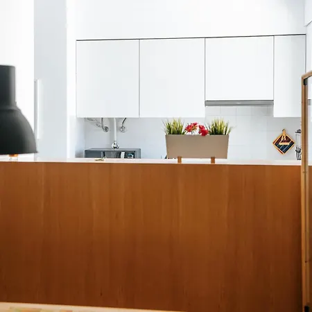 - Martim Moniz And Garage Appartement