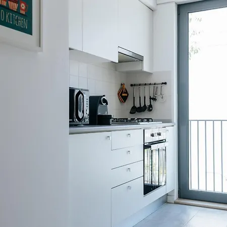 Apartment - Martim Moniz And Garage