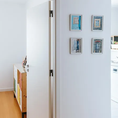 Apartment - Martim Moniz And Garage *