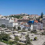 - Martim Moniz And Garage Daire Lisboa