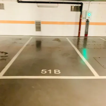 - Martim Moniz And Garage Apartment