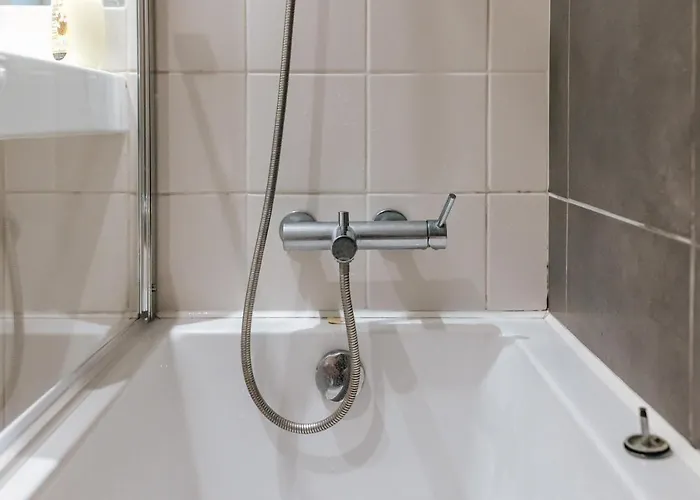 - Martim Moniz And Garage Διαμέρισμα